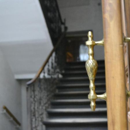 LUX APARTAMENT на Левицького Львов Экстерьер фото