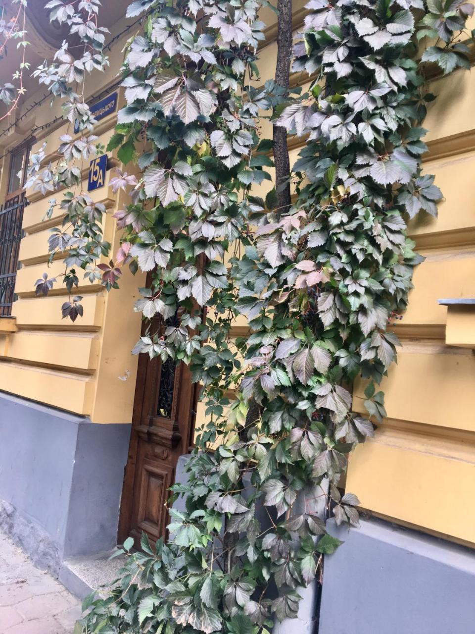 LUX APARTAMENT на Левицького Львов Экстерьер фото
