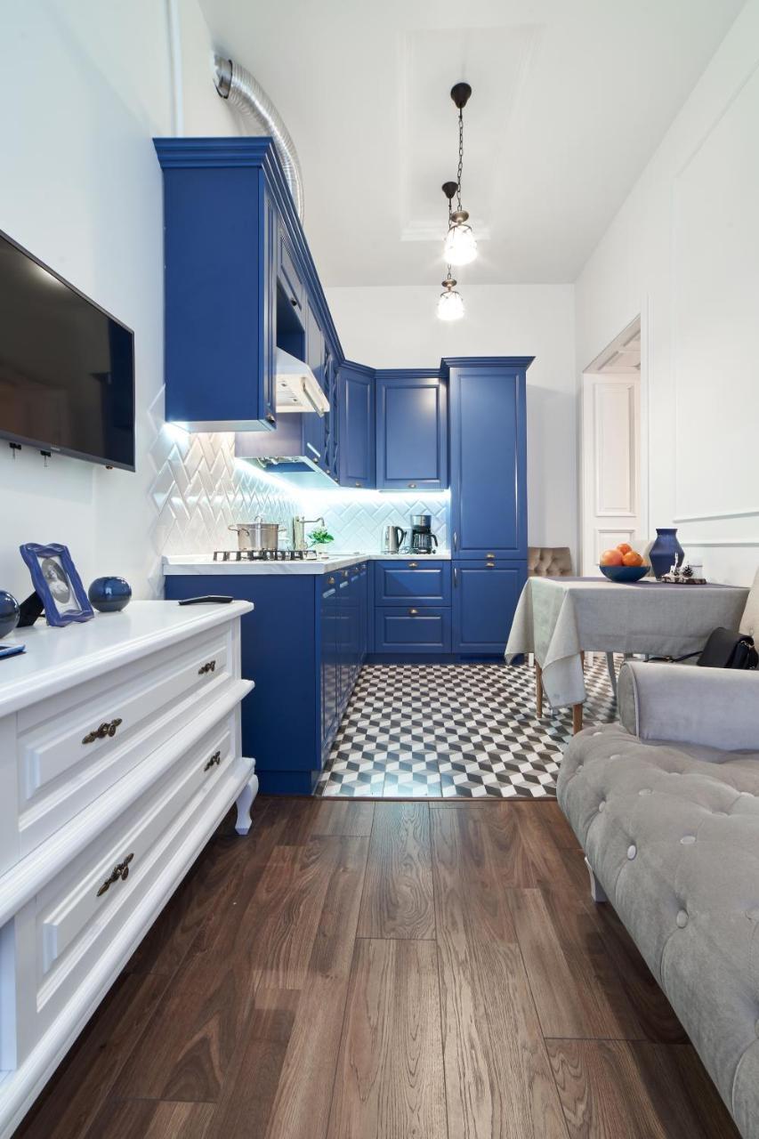 LUX APARTAMENT на Левицького Львов Экстерьер фото